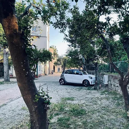Casa Torre A Con Parcheggio Gratuito Pensjonat Półwysep Sorrentyński