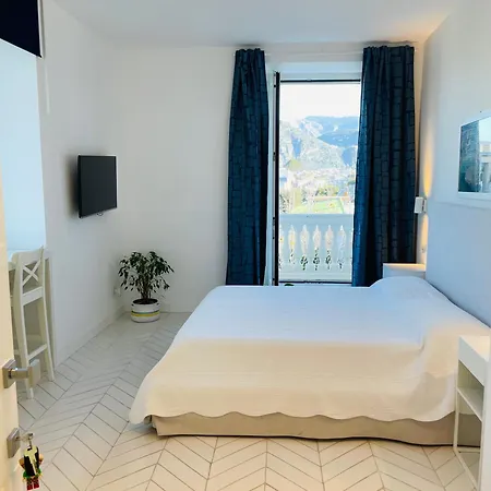 Casa Torre A Con Parcheggio Gratuito 3* Sorrente