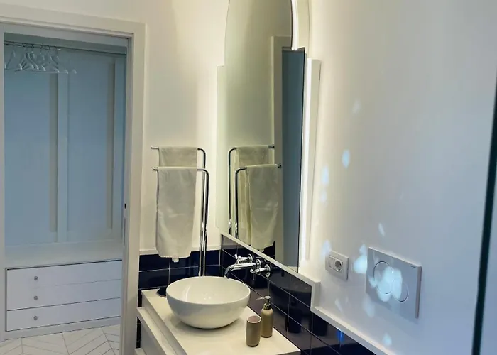 Casa Torre A Con Parcheggio Gratuito Półwysep Sorrentyński